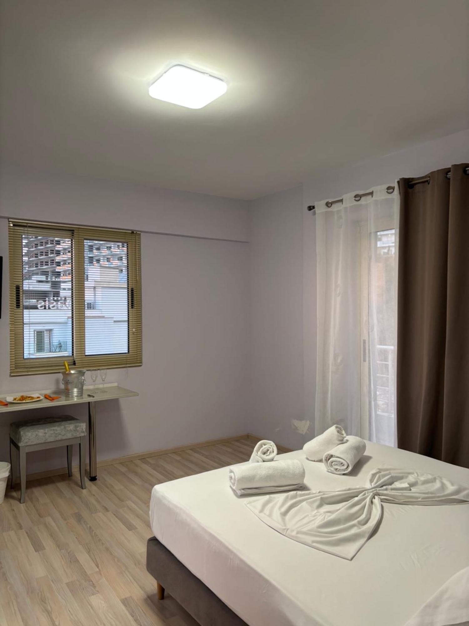 Vila -Te Golja Sarandë Buitenkant foto